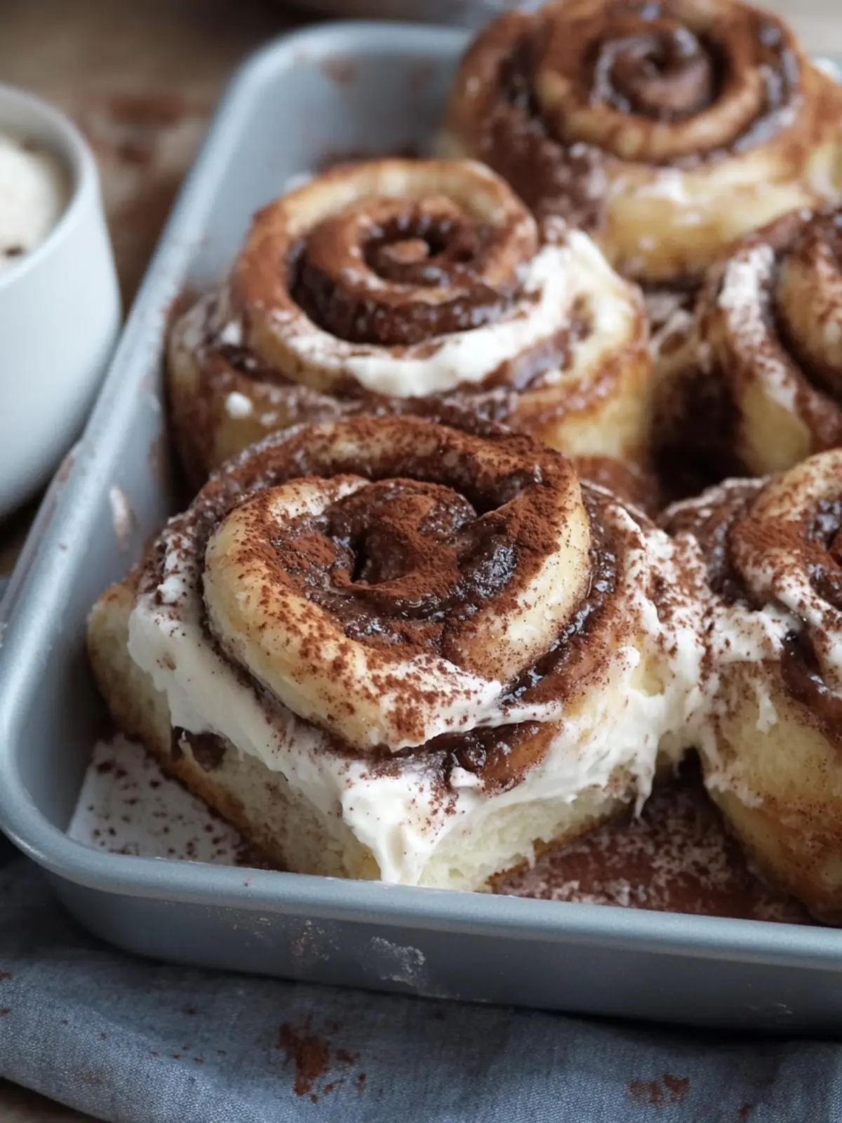 Tiramisu Cinnamon Rolls: Indulgent Coffee Bliss at Home 5 Tiramisu Cinnamon Rolls