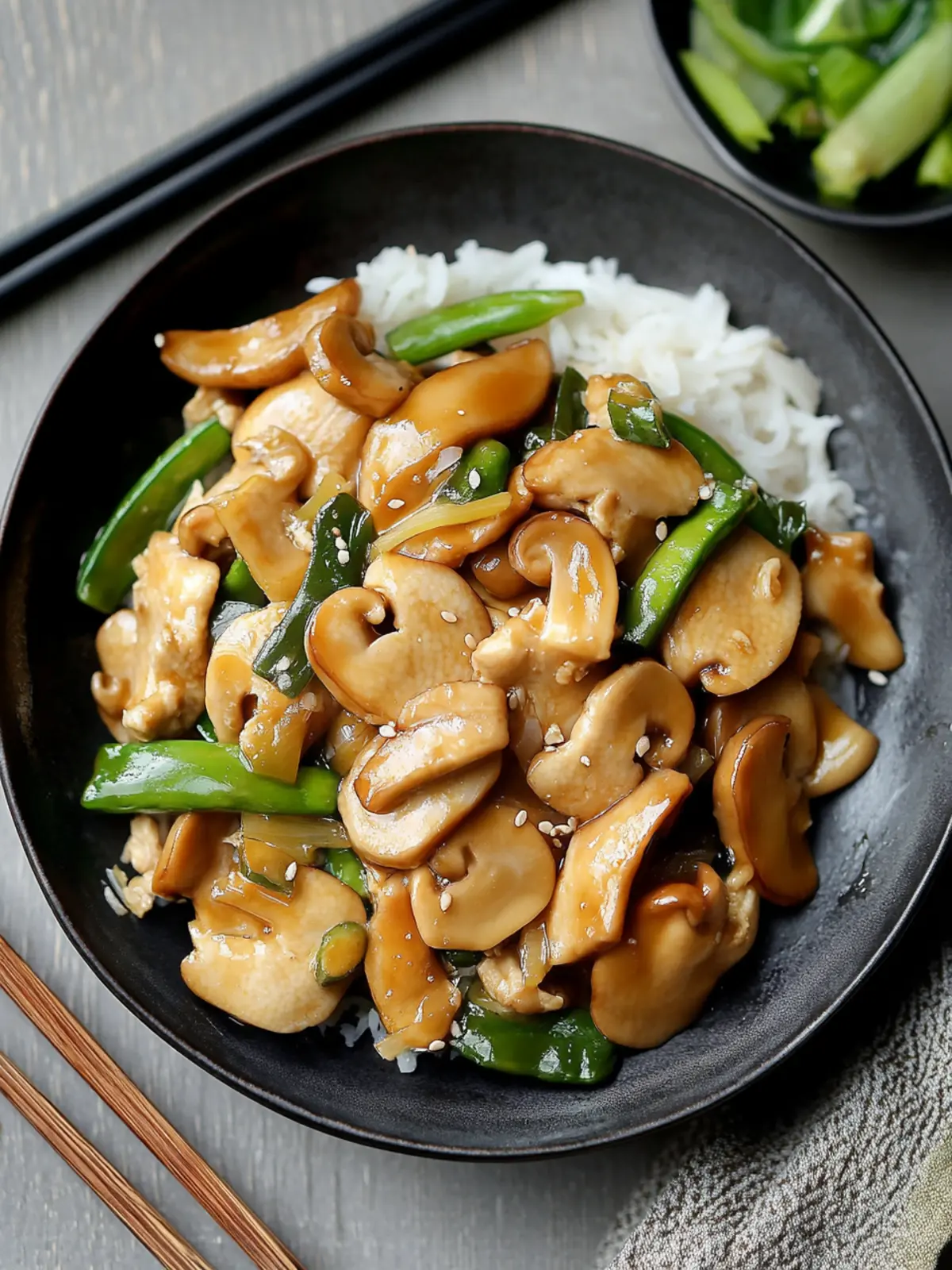 Classic Moo Goo Gai Pan