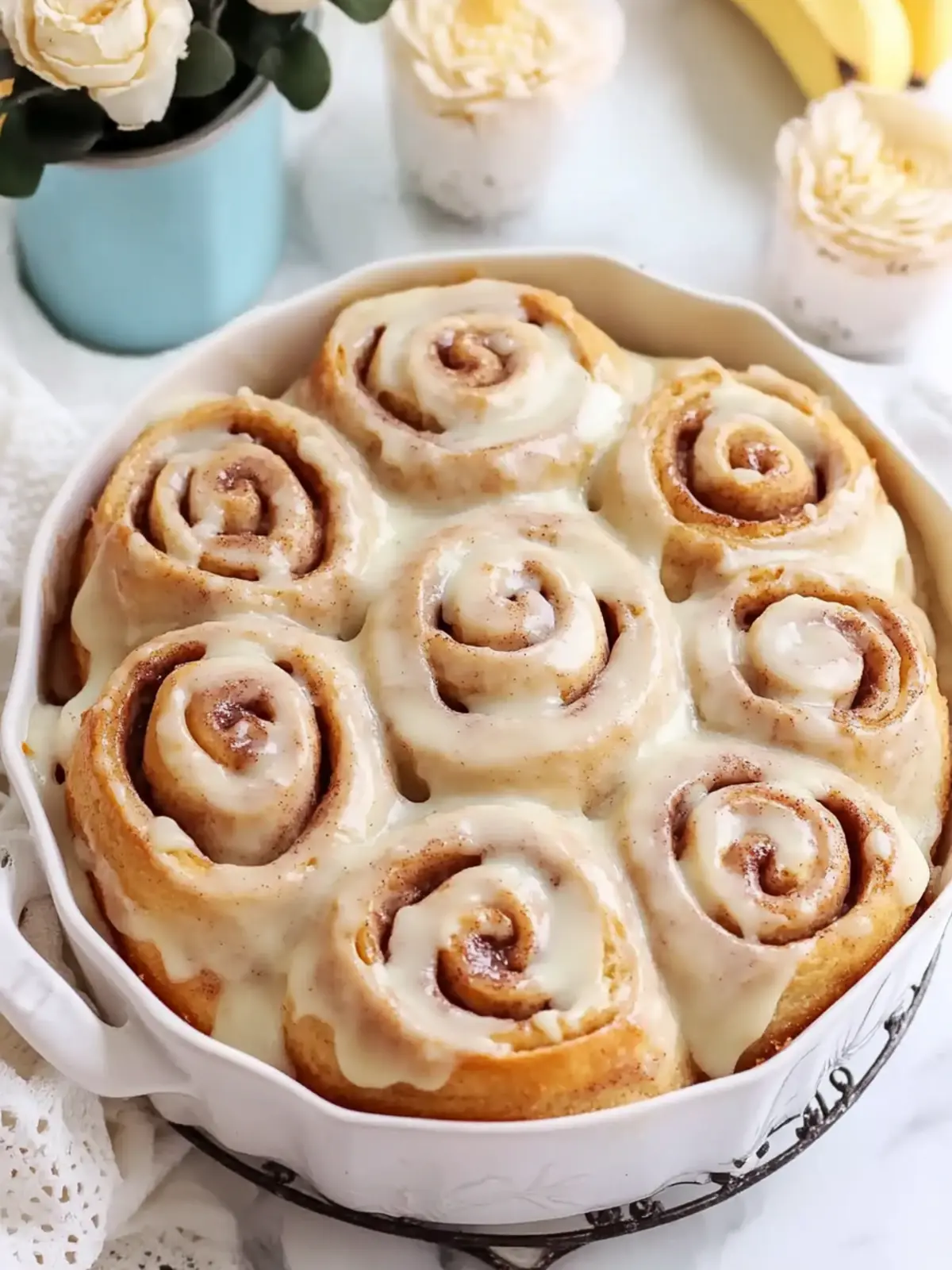 Indulge in Banana Bread Cinnamon Rolls for Cozy Mornings 5 Banana Bread Cinnamon Rolls